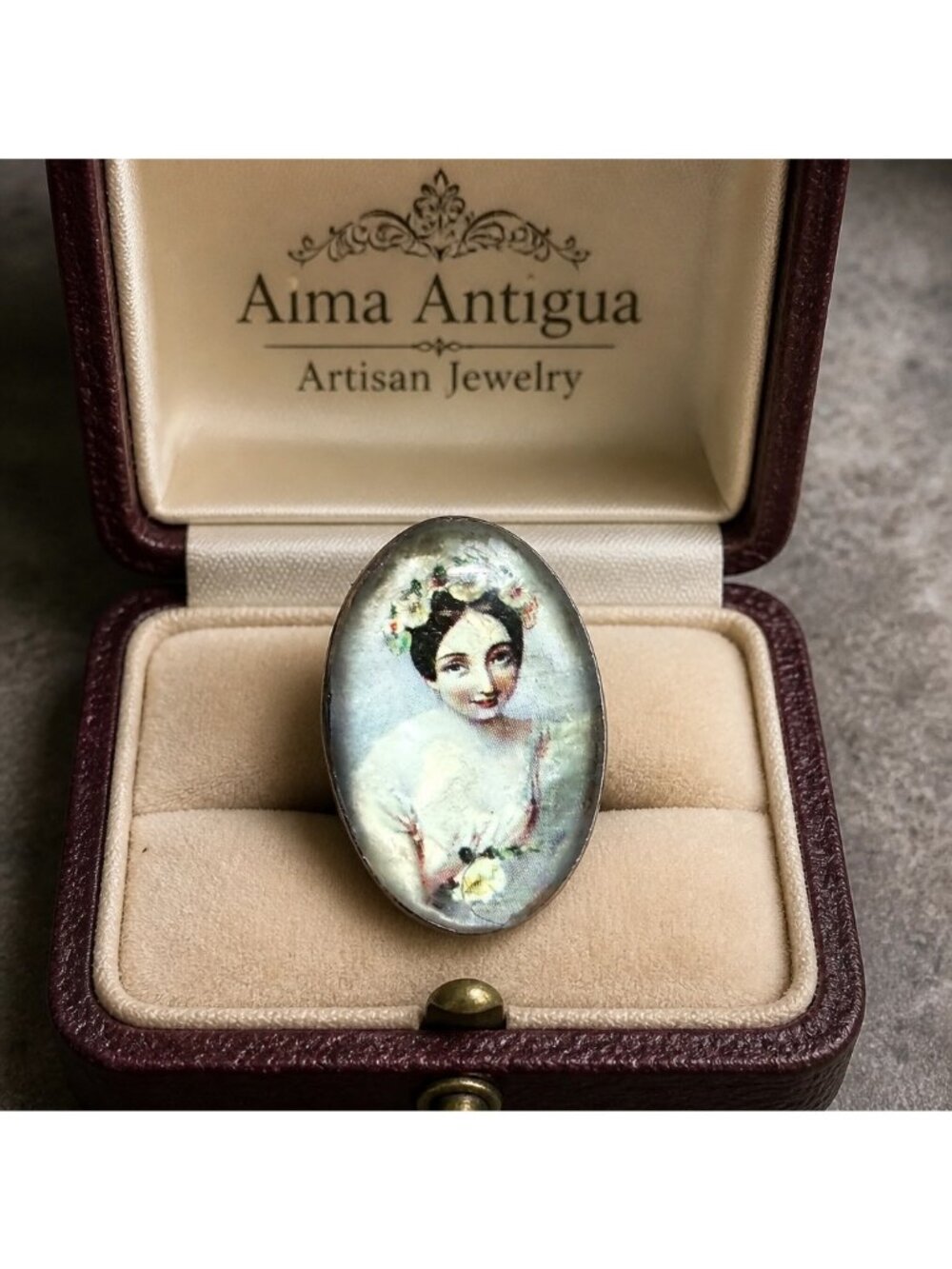 Marie Taglioni Portrait Ring — Tiny Canvas Glass Dome | Alma Antigua